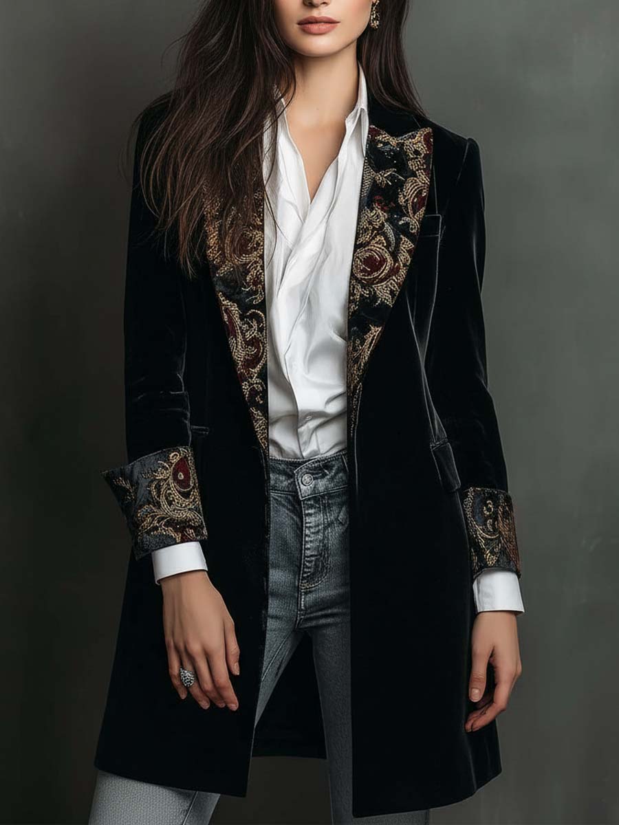 Leontina | Fitted Baroque Printed Blazer in Black