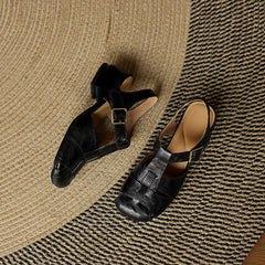Amaya | Leather-Look Shoes