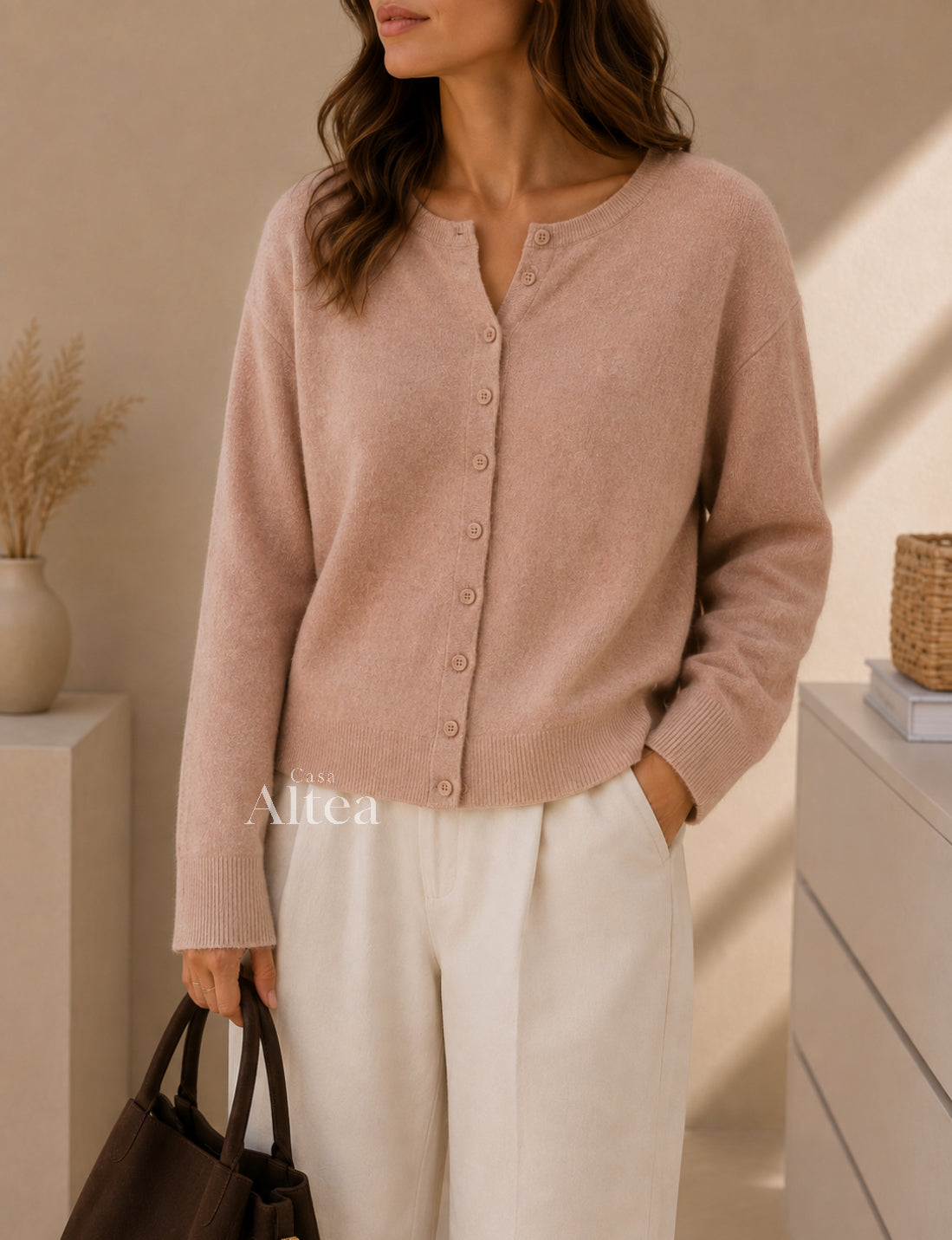 Elena | Cropped Crew-Neck Knitted Cardigan
