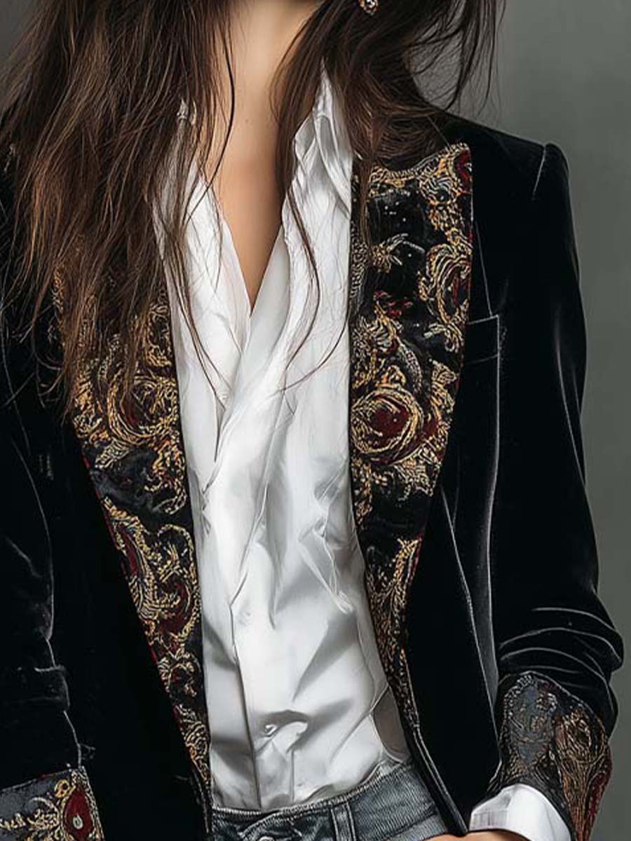 Leontina | Fitted Baroque Printed Blazer in Black