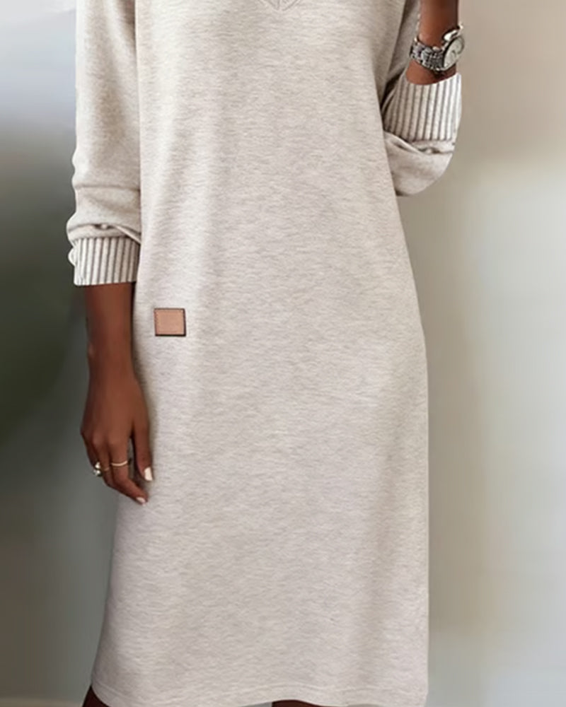 Wynne | V-Neck Jumper Dress
