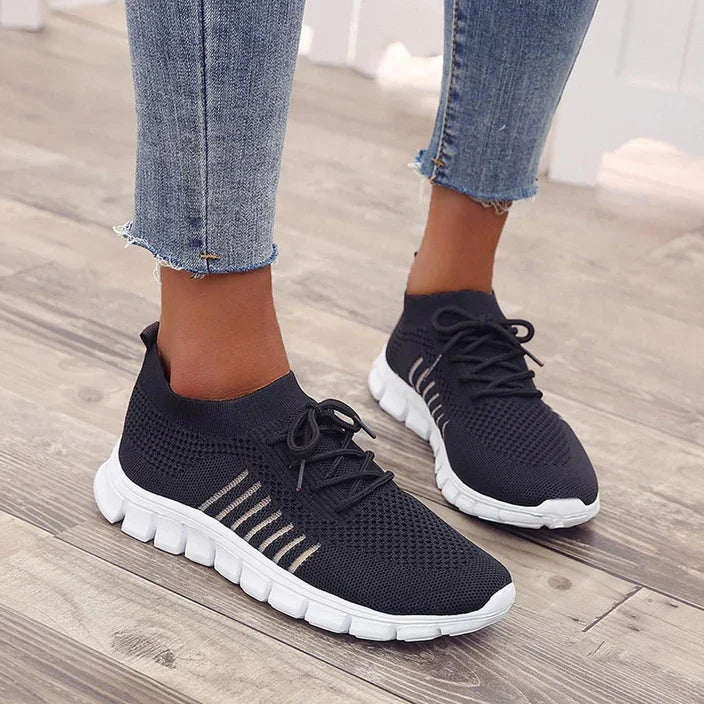 Esta | Mesh Orthopaedic Trainers