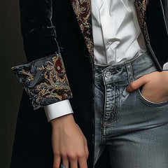 Leontina | Fitted Baroque Printed Blazer in Black