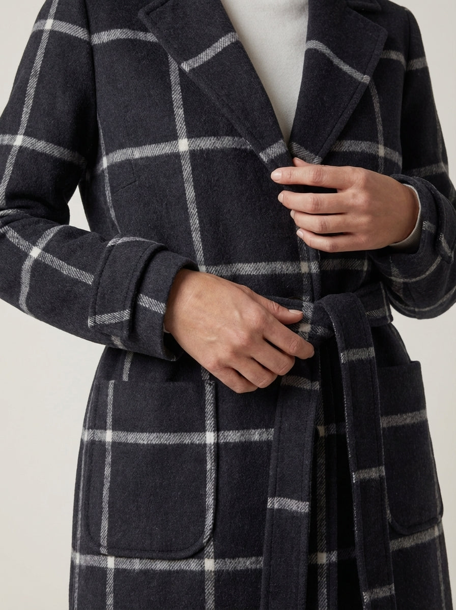 Valeria | Elegant Check Coat