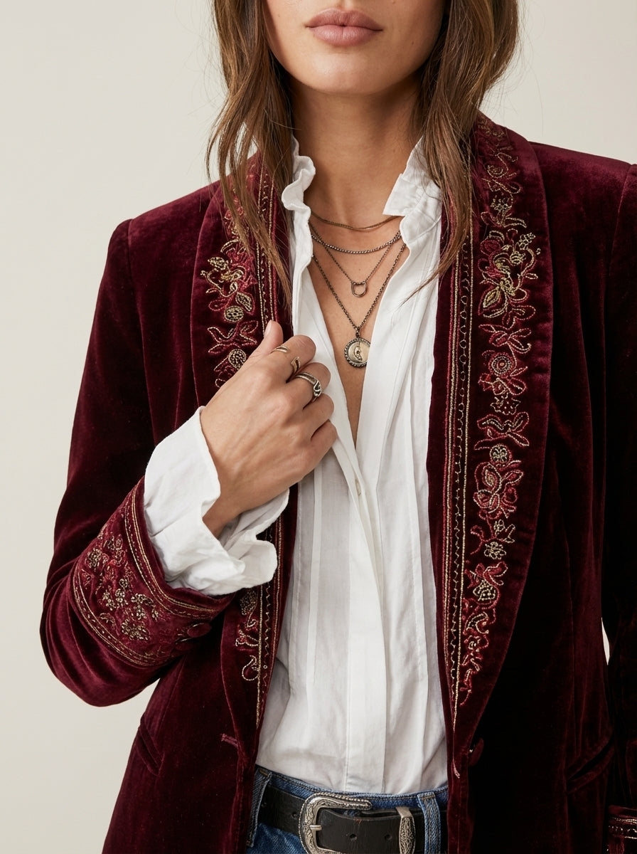 Nuria | Elegant Velvet Jacket
