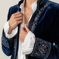 Nuria | Elegant Velvet Jacket