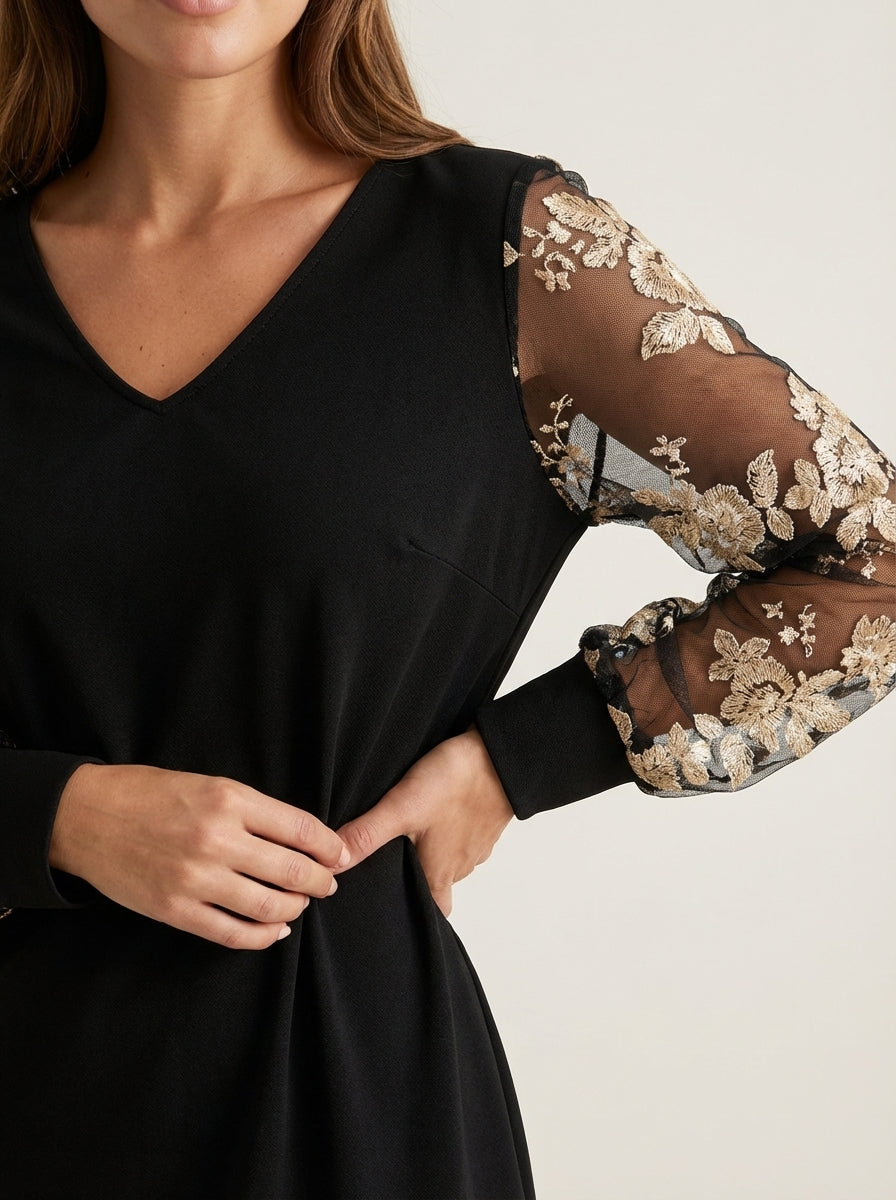 Eva | Elegant V-Neck Dress with Lace Sleeves