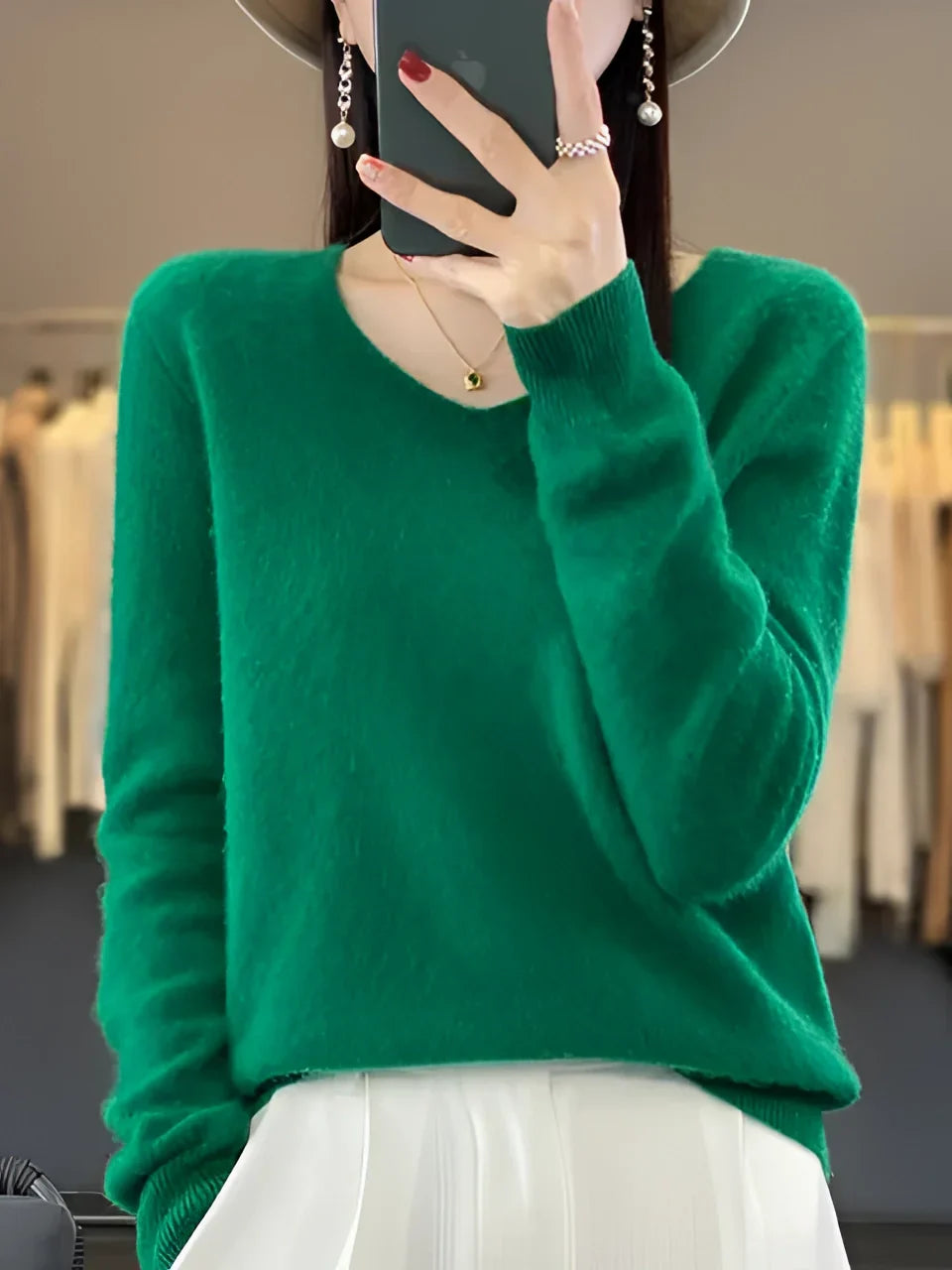 Isabella | V-Neck Sweater