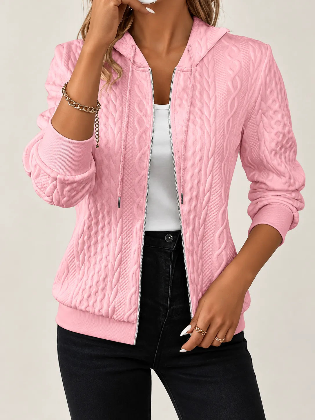 Amara | Cable-Pattern Zip-Up Hoodie