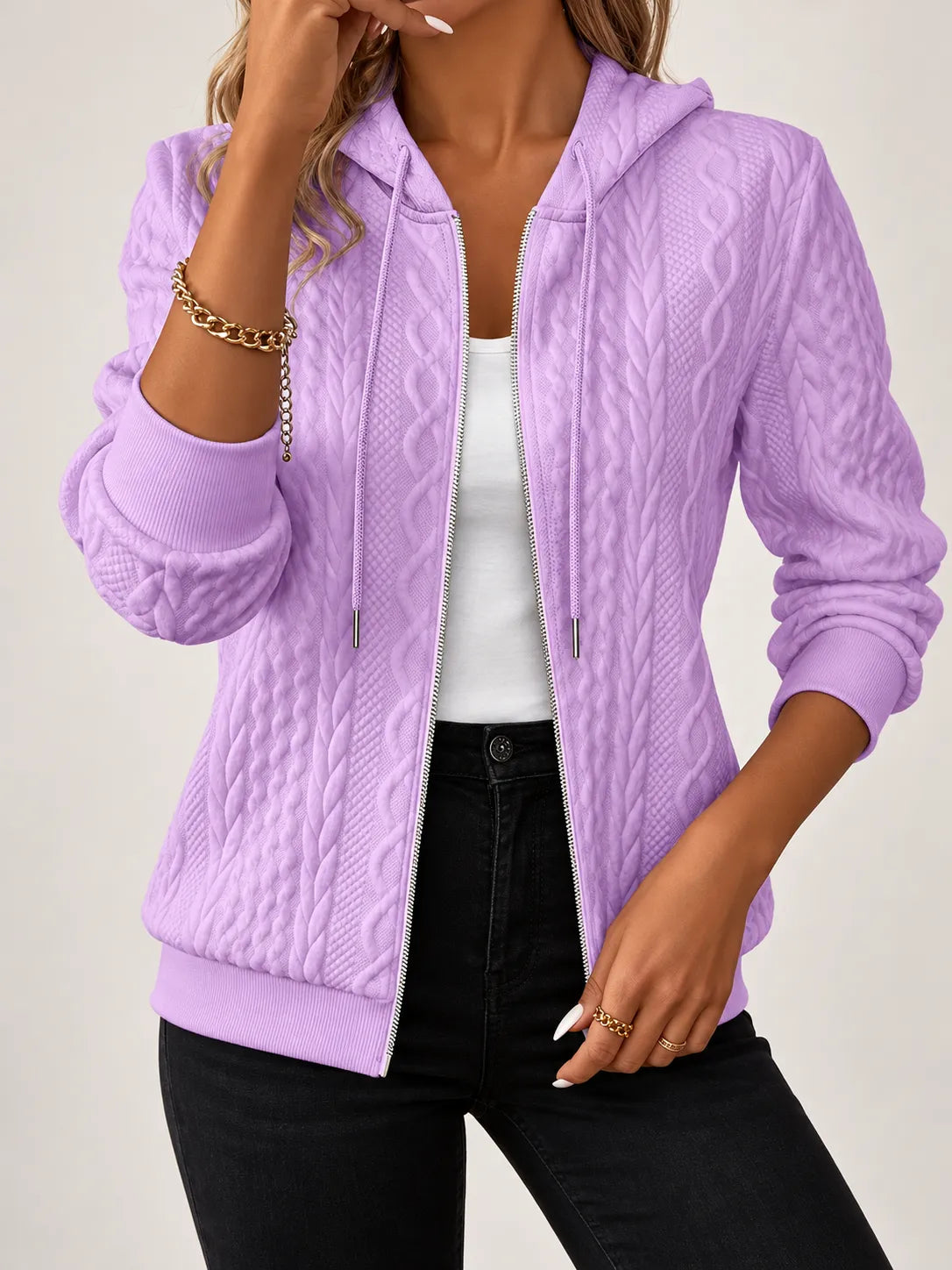 Amara | Cable-Pattern Zip-Up Hoodie