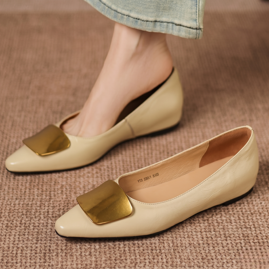 Lorea | Leather-Look Flats