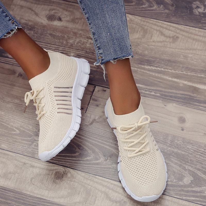 Esta | Mesh Orthopaedic Trainers