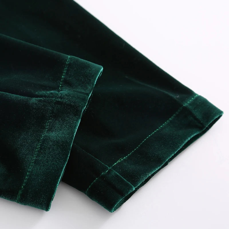 Nerazzurri Hoge Kwaliteit Lange Groen-Zwarte Zachte Fluwelen Trenchcoat voor Dames Herfst 2022 met Gepunte Rever Lange Britse Stijl Overjas