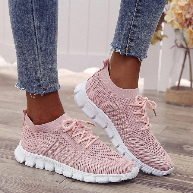 Esta | Mesh Orthopaedic Trainers