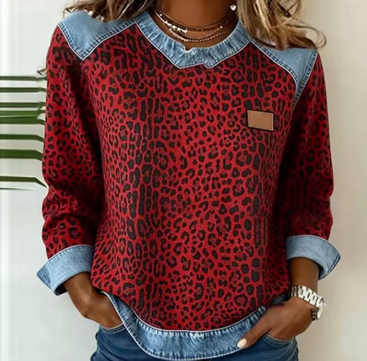 Clara | Leopard Print Jumper with Contrast Collar