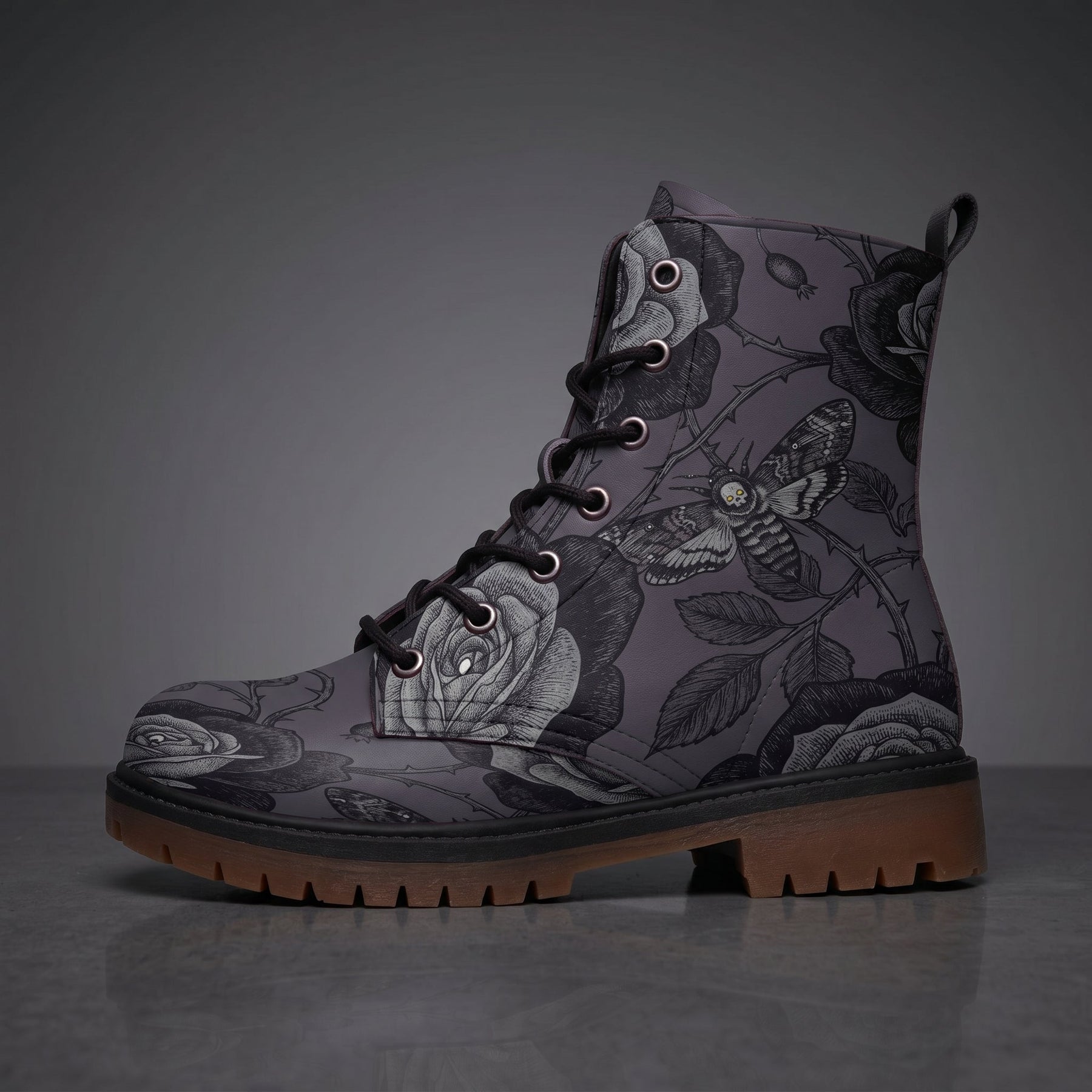 Acherontia | Leather Boots
