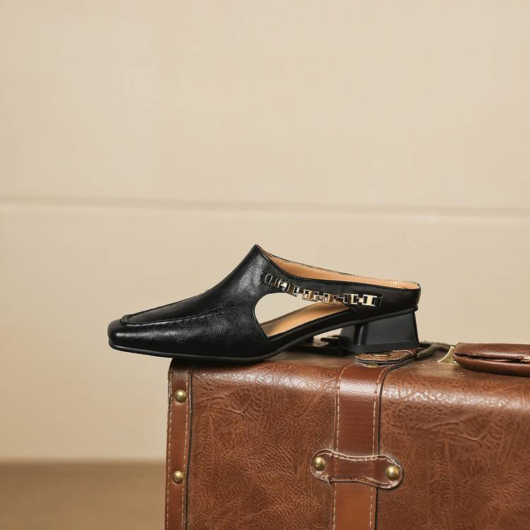 Vyla | Leather-Look Mules