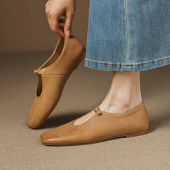 Elspeth | High-Vamp Mary Jane Flats