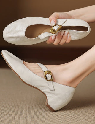Quira | Round-Toe Mary Jane Flats