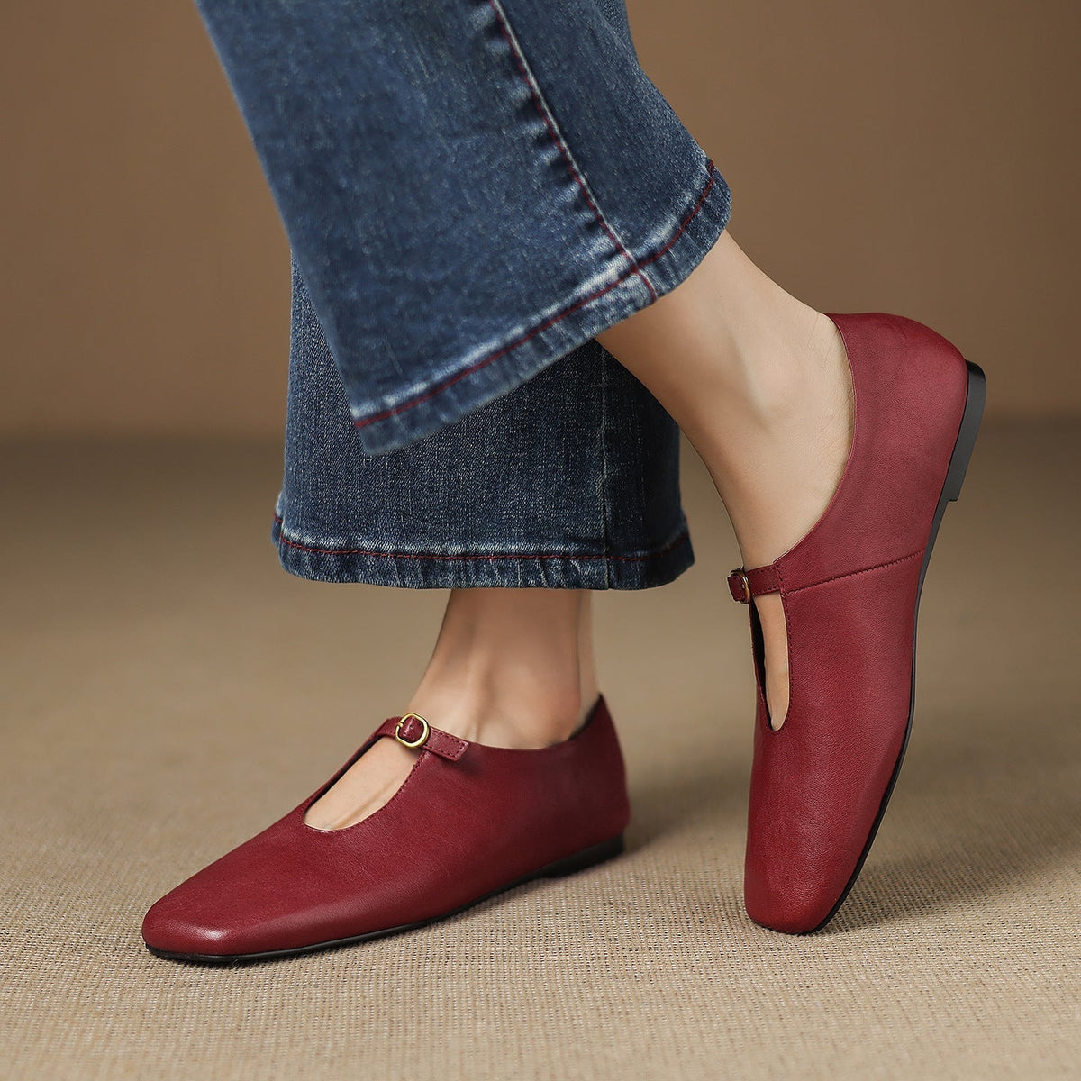 Elspeth | High-Vamp Mary Jane Flats