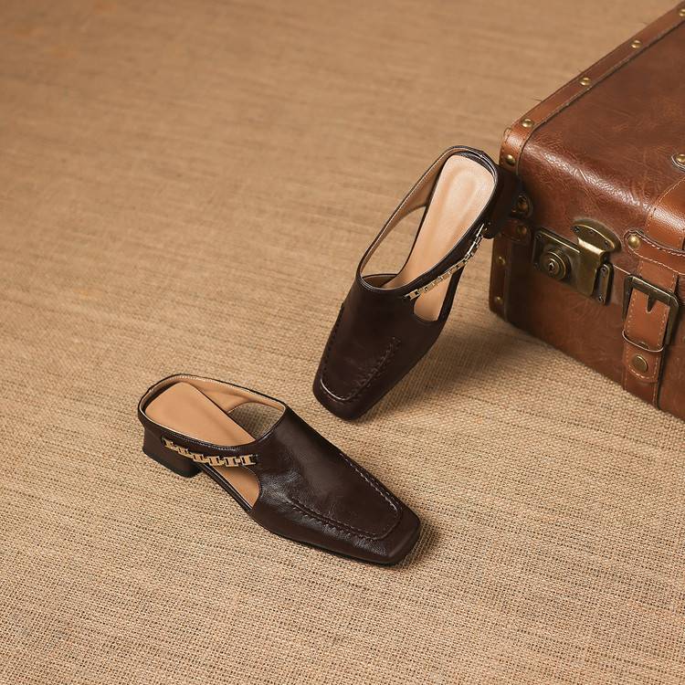 Vyla | Leather-Look Mules