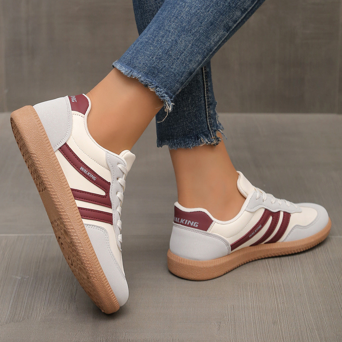 Liza | Orthopaedic Trainers