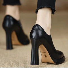 Anita | Leather-Look Heels