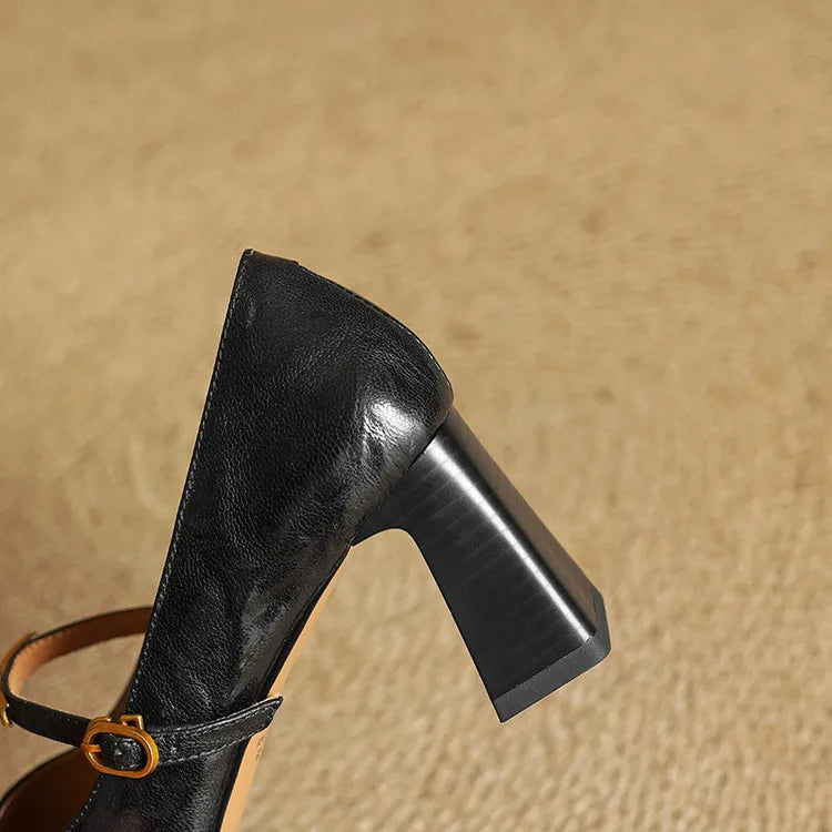 Maela | Leather-Look Heels