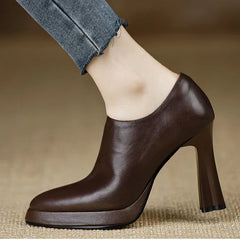 Anita | Leather-Look Heels