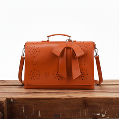 Gertrud | Bow Shoulder Bag