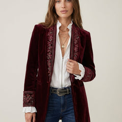 Nuria | Elegant Velvet Jacket