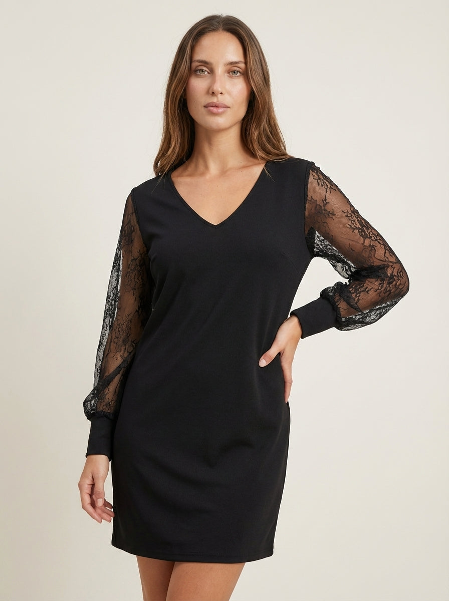 Eva | Elegant V-Neck Dress with Lace Sleeves