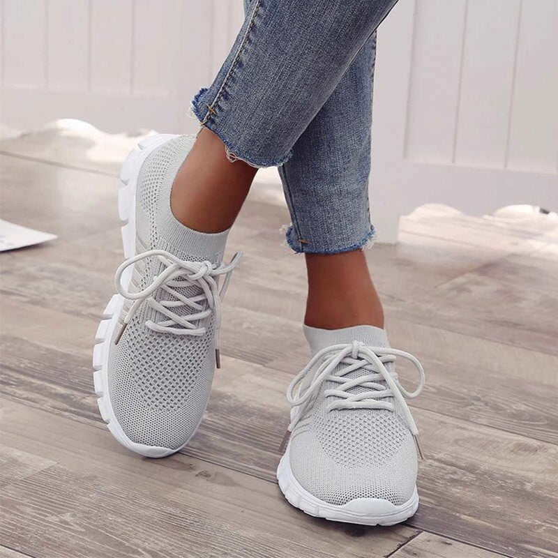 Esta | Mesh Orthopaedic Trainers