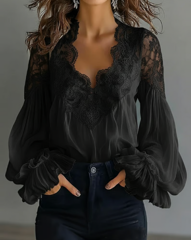 Aurore | Romantic Lace Blouse