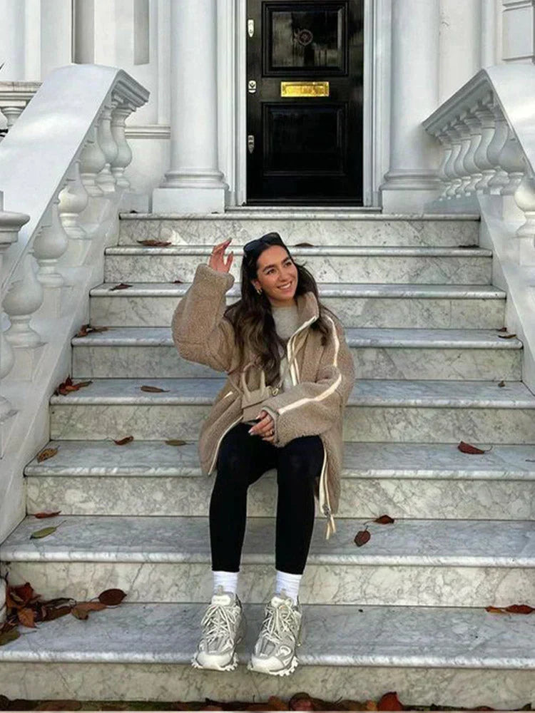 Nadia | Oversized High-Collar Teddy Jacket