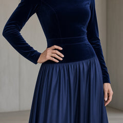 Vivien | High-Neck Velvet Maxi Dress