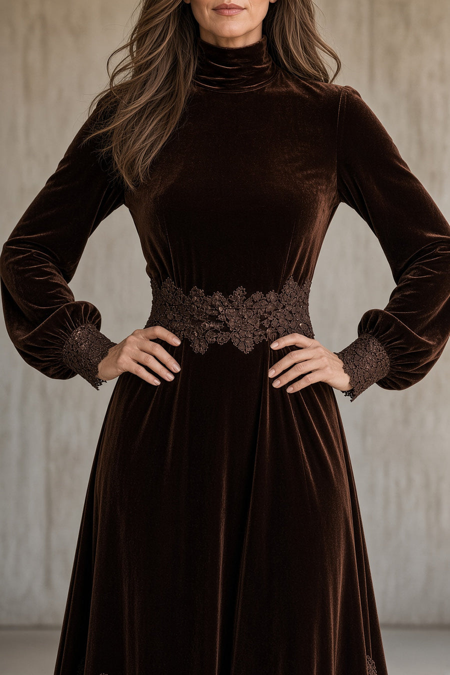 Giselle | Lace-Trimmed Maxi Dress
