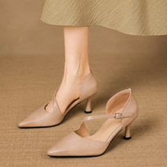 Avena | Crossover-Strap Heels