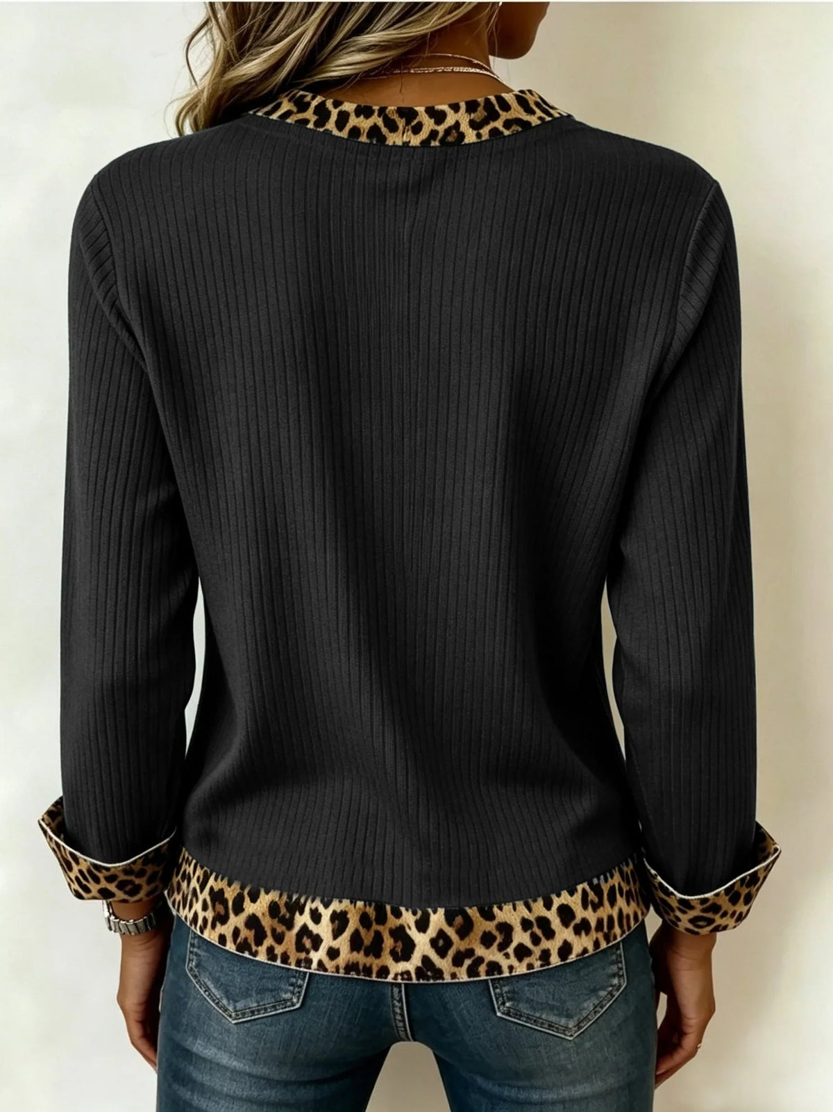 Lillian | Animal-Trim V-Neck Top