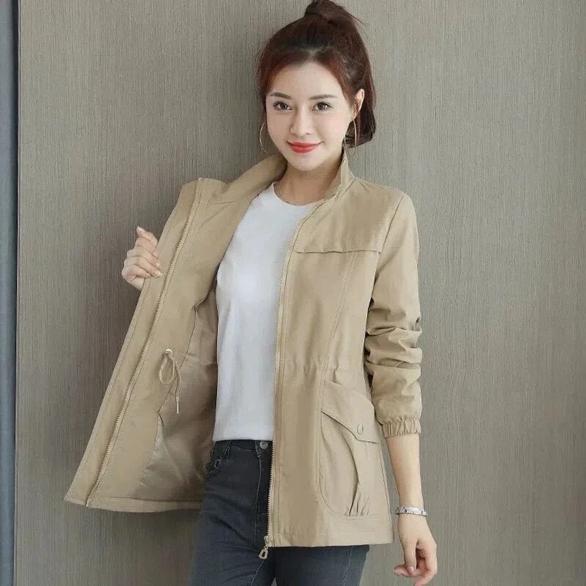 Marisa | Lightweight Zip-Up Bomber Jacket with Drawstring Waist